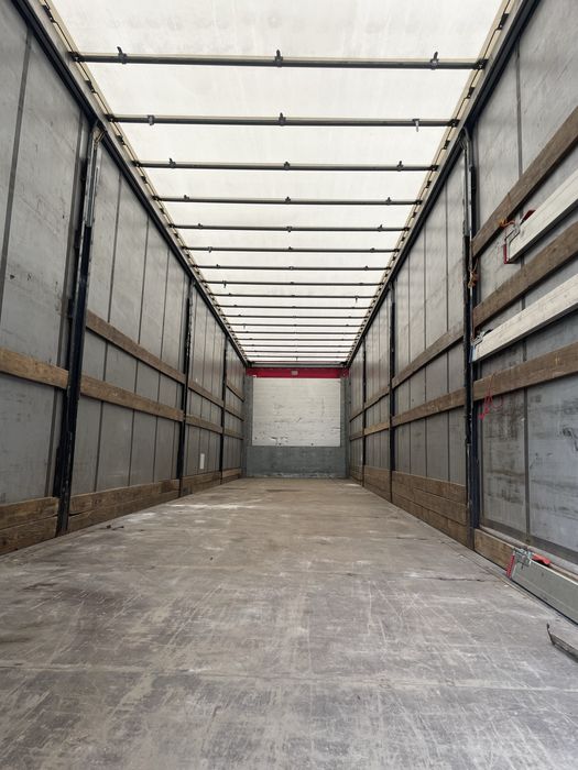 Напівпричіп Schmitz Cargobul