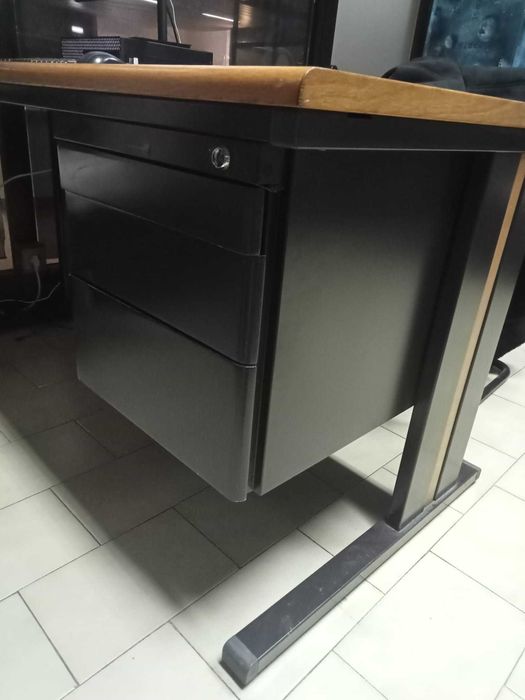 Mesa de Escritório