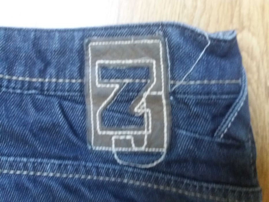 Spodnie dżinsowe Zara Jeans W34