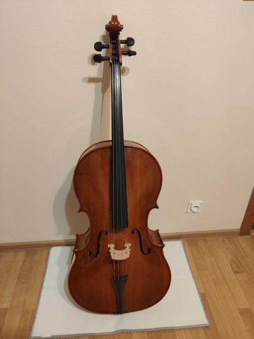 Sprzedam nową wiolonczelę lutniczą 4/4