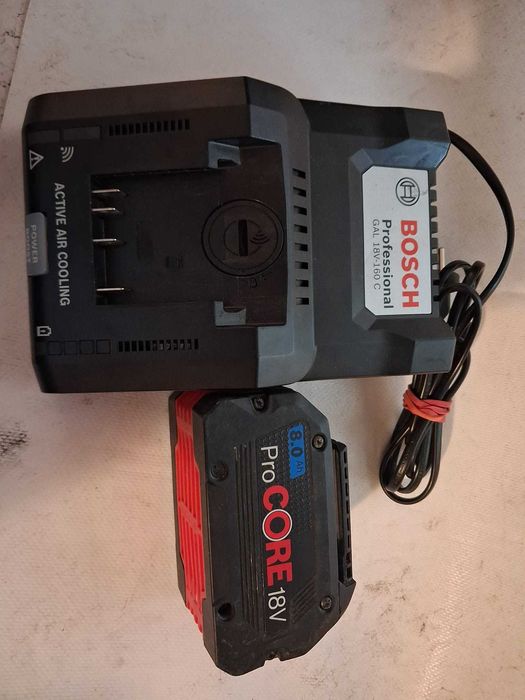 ładowarka bosch professional GAL 18V-160 C + bateria 18V 8Ah