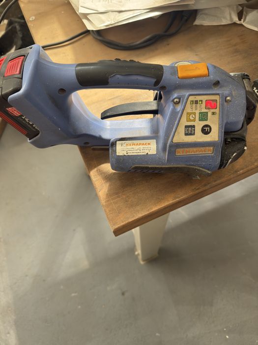 Sprzedam bandowice elektryczna z akumulatorem i ladowarka