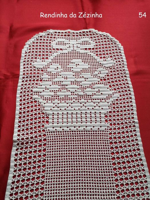 Centro de mesa em crochê artesanal