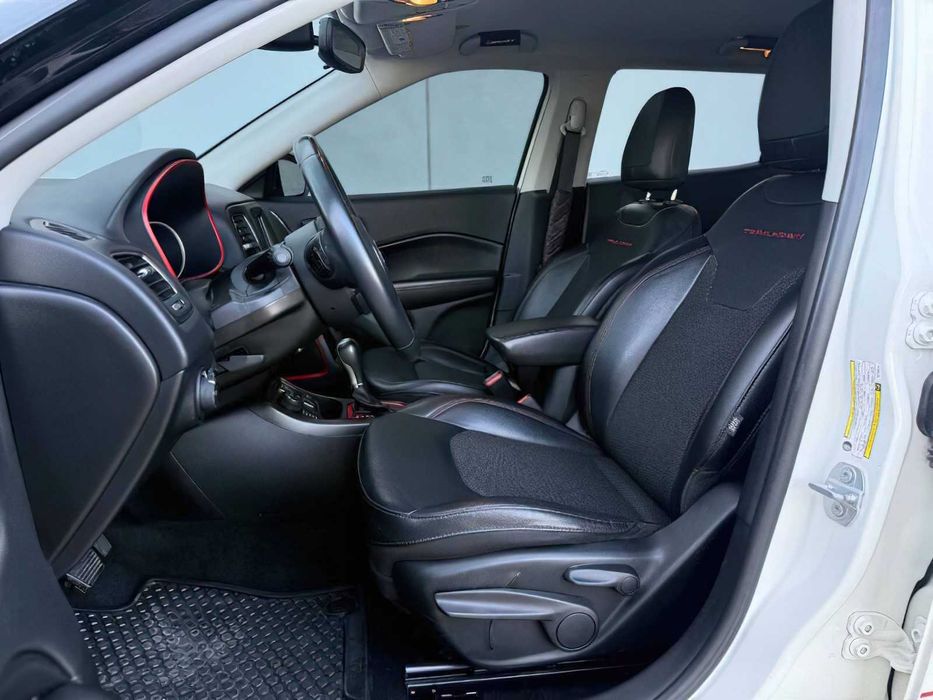 Jeep Compass Trailhawk      2019