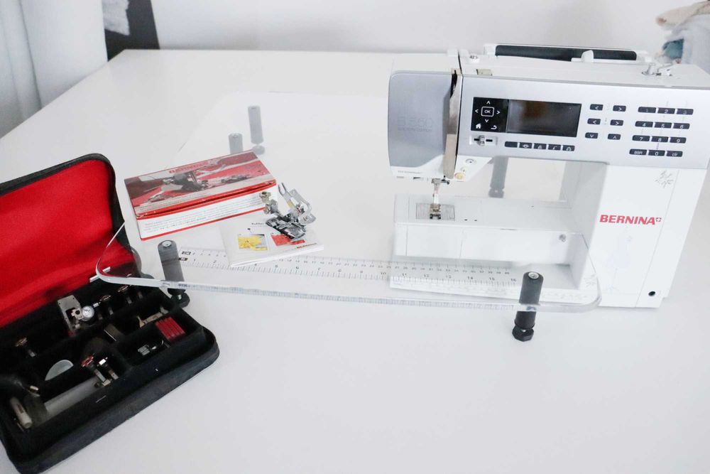 Bernina B550 QE costura e quilting em padrão profissional. Pratic Nova