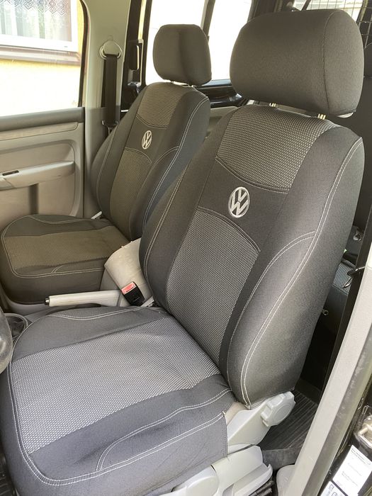 Автомобіль Vollksvagen caddy 2008