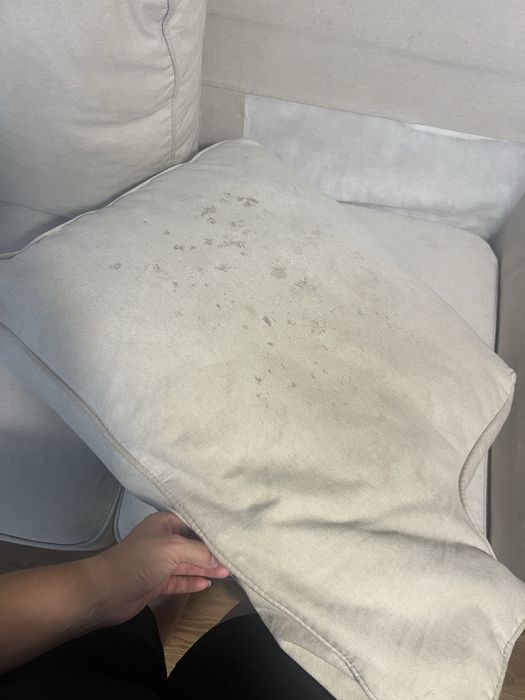 Sofá de 3 lugares em bom estado