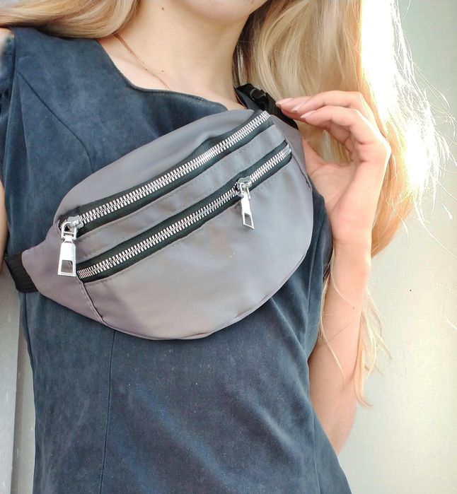 Серая бананка на два отделения