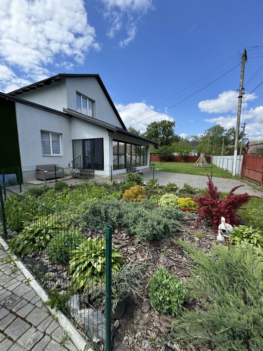 Свободный!Отдельностоящий двухэтажный дом!Свой двор!Есть генератор!