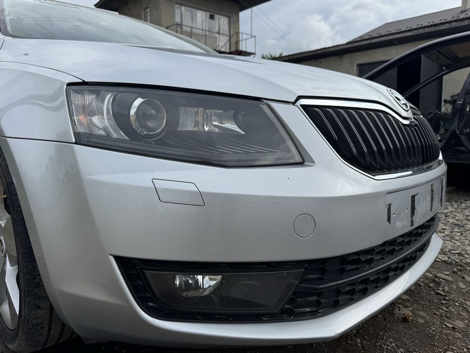 Розборка Шкода А7 Skoda Octavia a7 запчастини шрот розбір LA7W серебро срібний