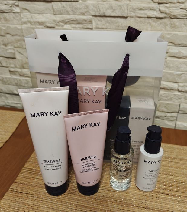 Zestaw pielęgnacyjny Mary Kay