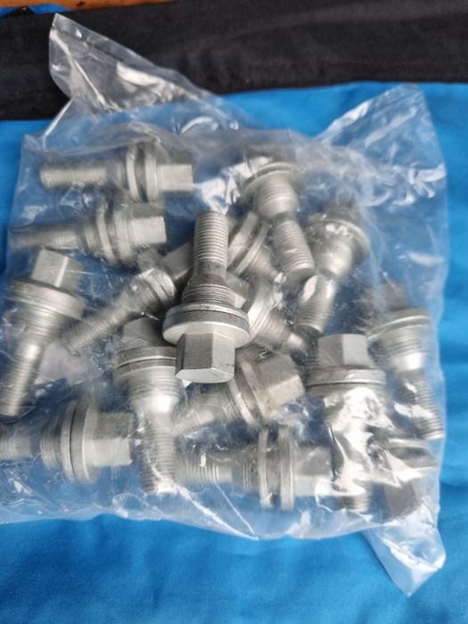 Болти на ситроен (оригінальний) на Citroën, Peugeot!!!