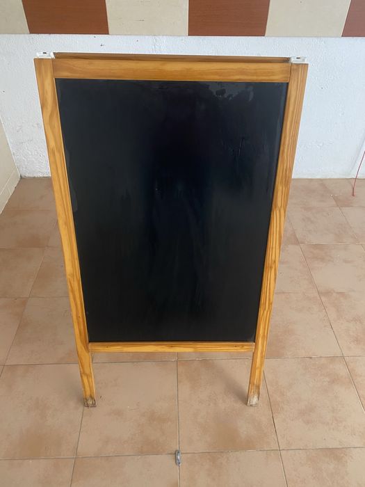 Cavalete para Bares ou Restaurantes,Menus ou Promoções