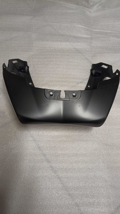 Przednia czasza Kawasaki GTR 1400