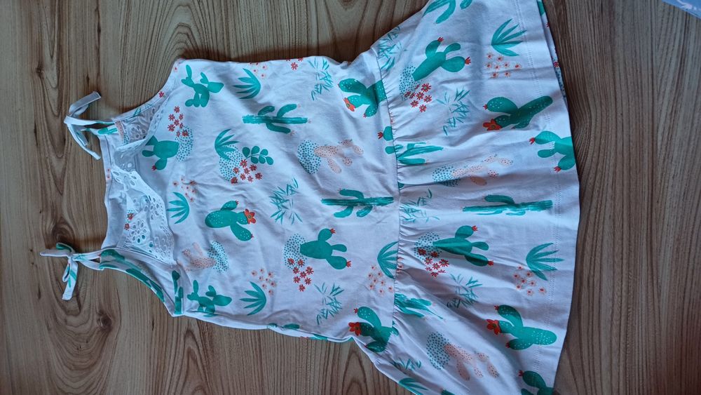 Sukienka dla dziewczynki