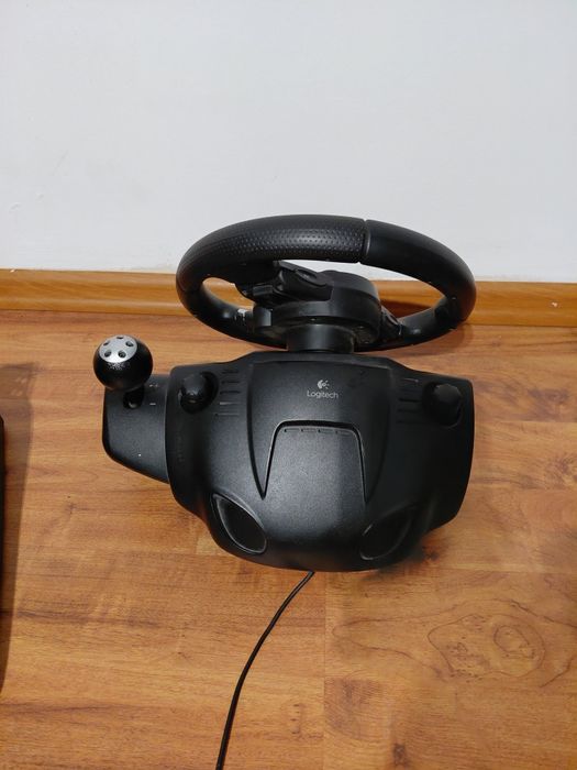 Logitech Driving Force GT