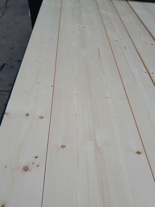 Deska podłogowa świerk gr. 21 mm x 121 mm 4,8 m