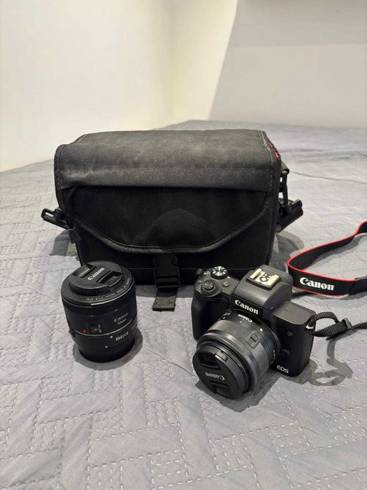 Camera Canon M50 MK2 + Lente Canon 50mm f1.8 STM