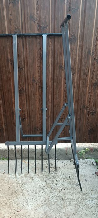 "Чудо-лопата" на 8 зубів