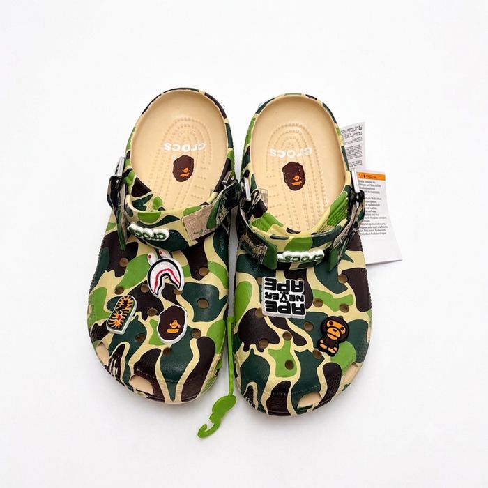 В НАЯВНОСТІ Crocs x Bape | крокси бейп | кроксы A Bathing Ape