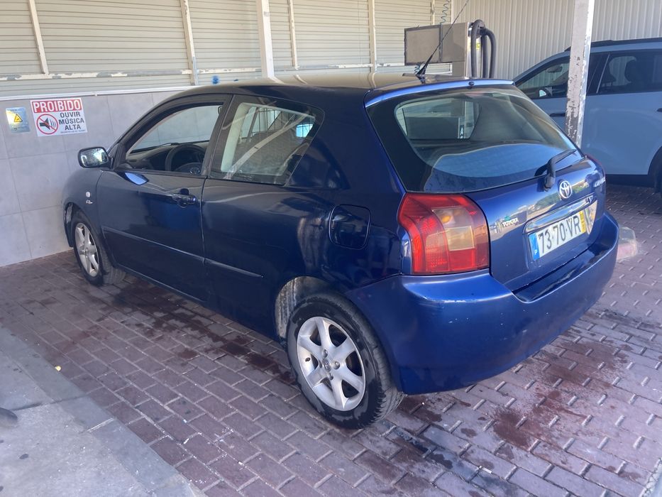 Toyota 2.0 D4D van