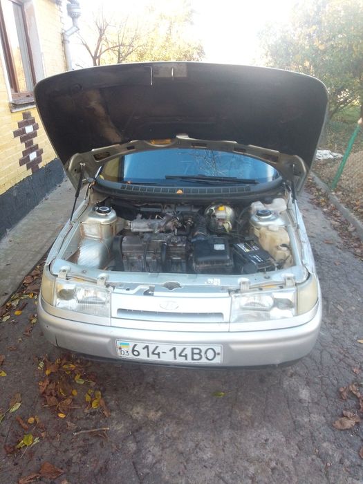 Ваз 21102  ціна на обмін 1400