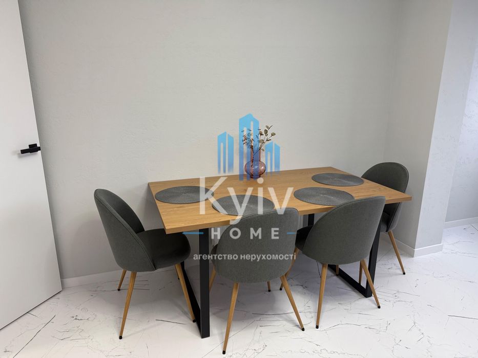 / Продам 3 кімнатну квартиру / 3 поверх 93,6м2 / ЖК Навігатор 2