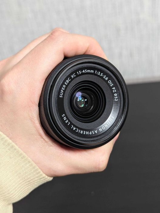 об'єктив Fujifilm XC 15-45mm f/3,5-5,6
