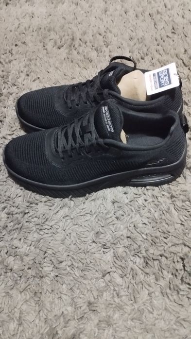 ténis Skechers Novos 45