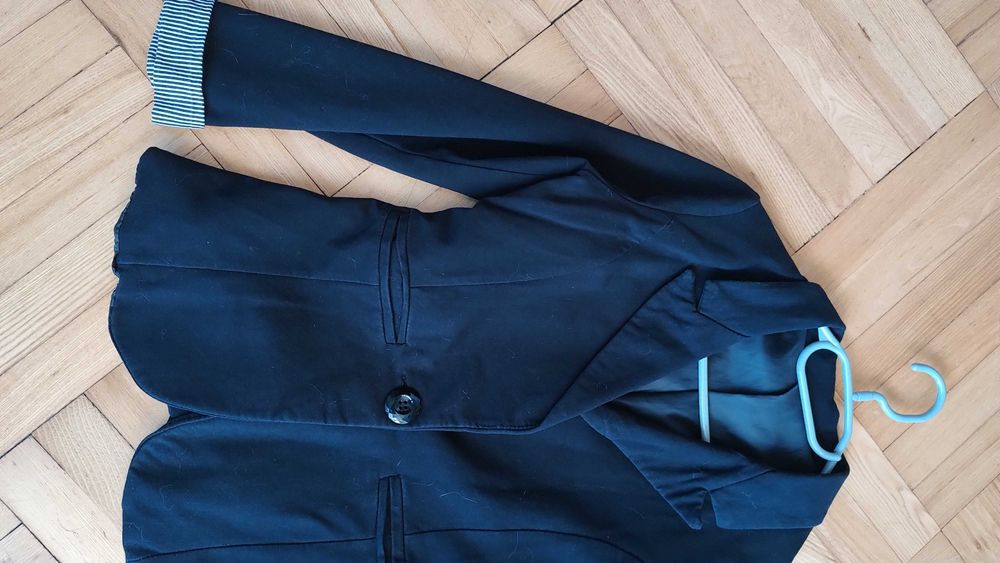 Czarna marynarka, rozmiar S