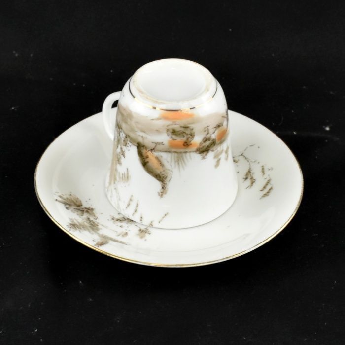 Par de chávenas e pires Porcelana Vista Alegre, séc. XIX