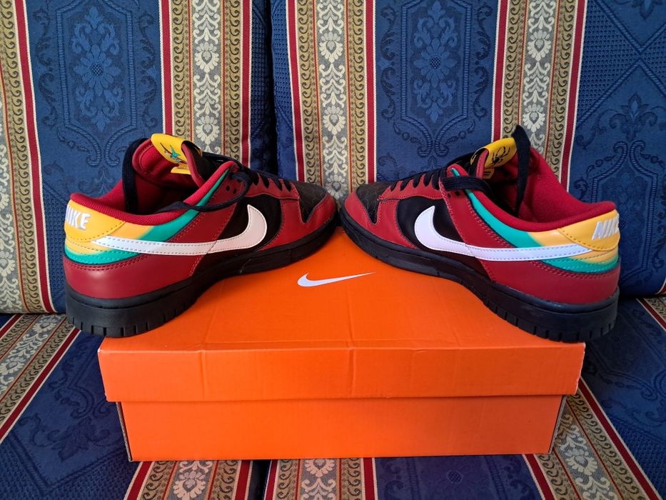 Nike Low Biker Tattoos como novas