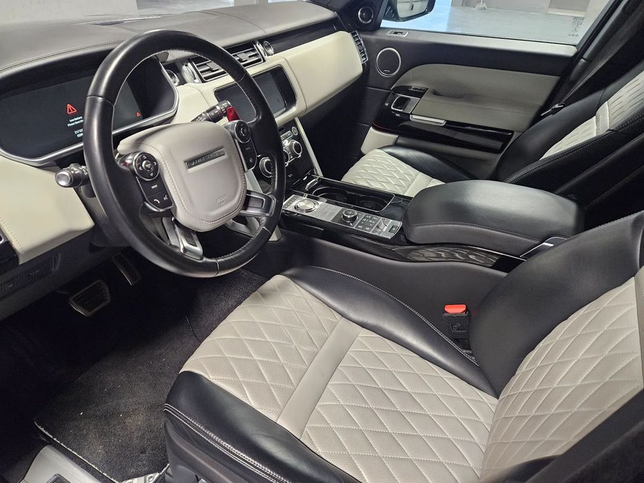Land Rover Range Rover V8 Supercharged SVAutobiography Dynamic