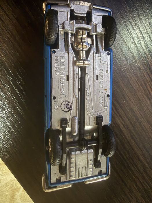 Модель 1:43 ГАЗ 24 волга  (колекційні машинки)