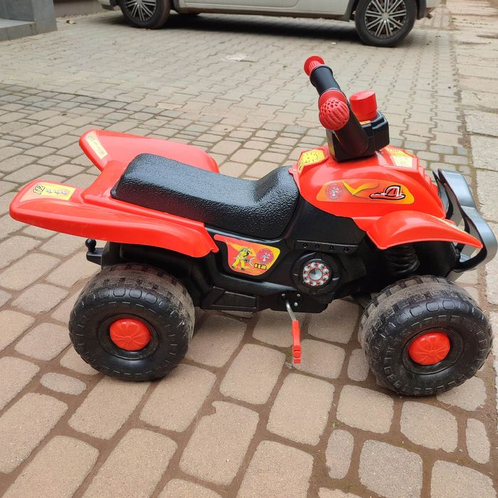 Quad na pedały BJ Plastik czerwony