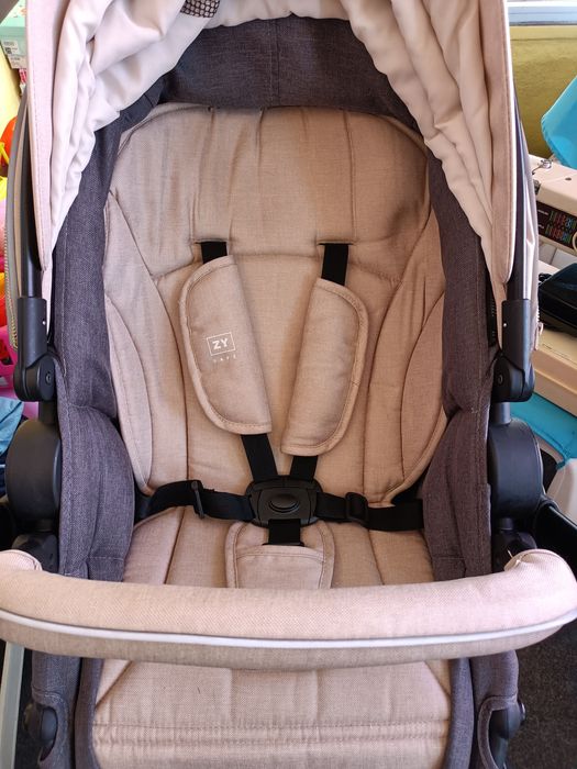 Carrinho bebé ZIPPY