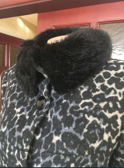 Пальто 44/46 розмір