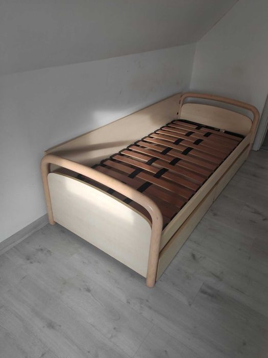 Łóżko drewniane tanio!