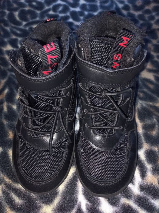 Кроссовки,Хайтопи утеплені h&m