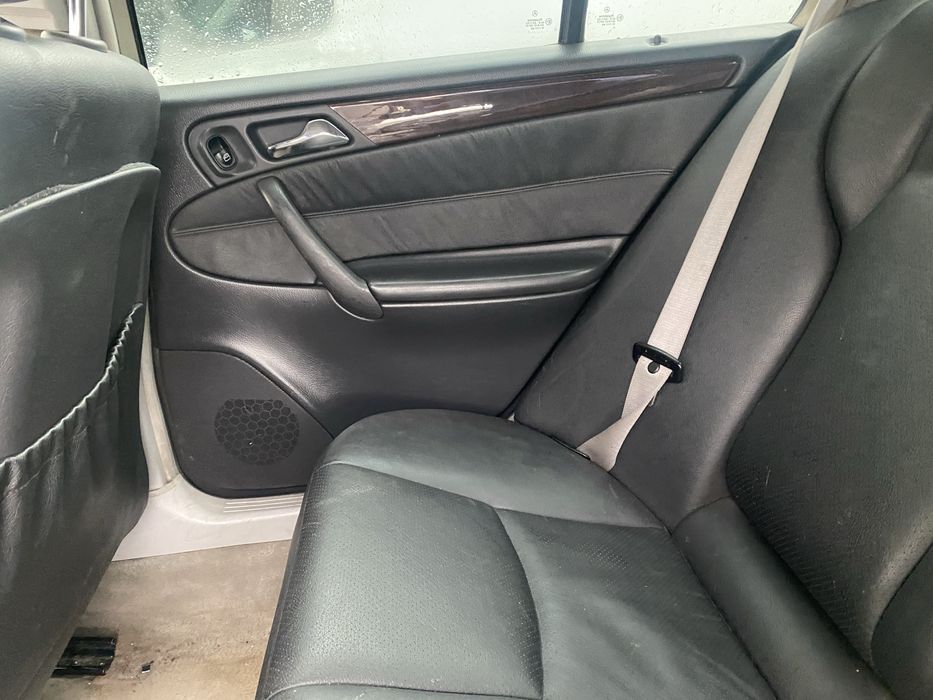 Bancos Mercedes w203