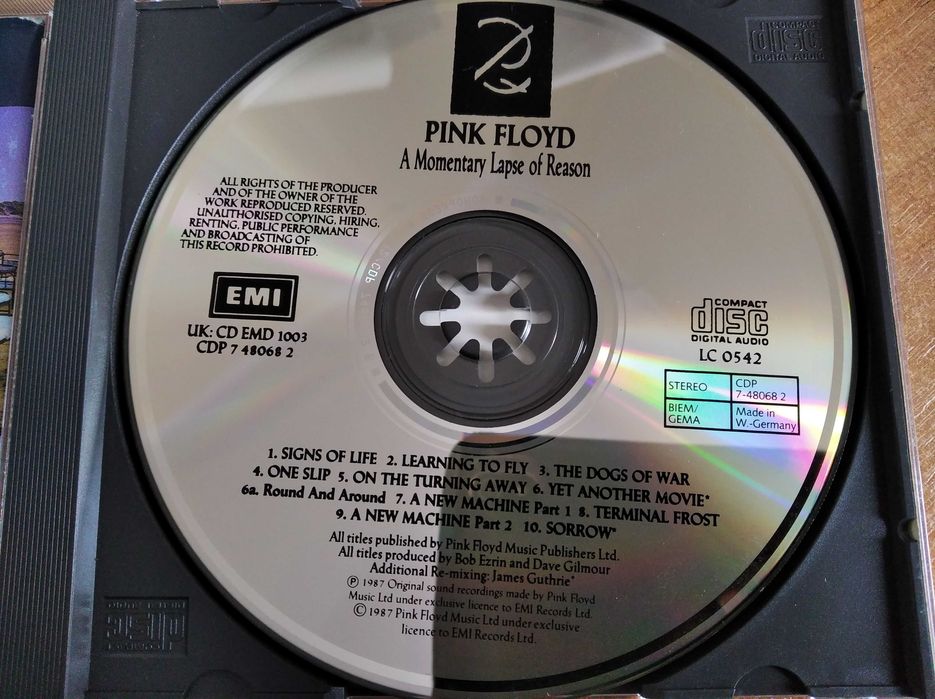 PINK FLOYD - A Momentary Lapse Of Reason