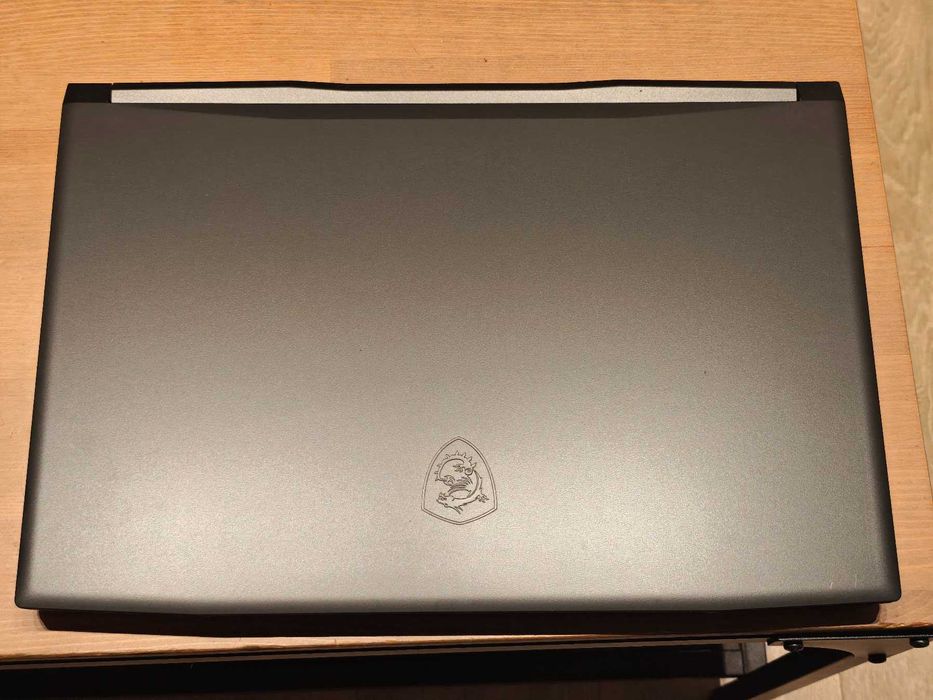 Laptop gamingowy MSI Katana GF76 12UC 17.3" i5 32gb RTX3050 ssd 1TB