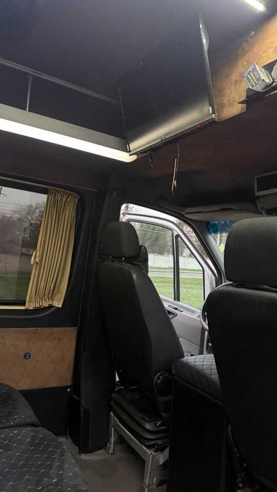 Продам Mercedes Sprinter 8+1