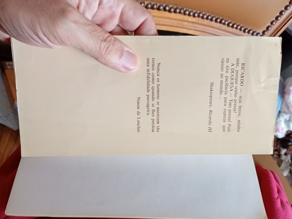 Tudo o que as mulheres sabem sobre os homens - M.Merteuil - 1 edição - Europa America-livro raro mítico - 10E Mesinha Branca Guliver-15E Desde 5E