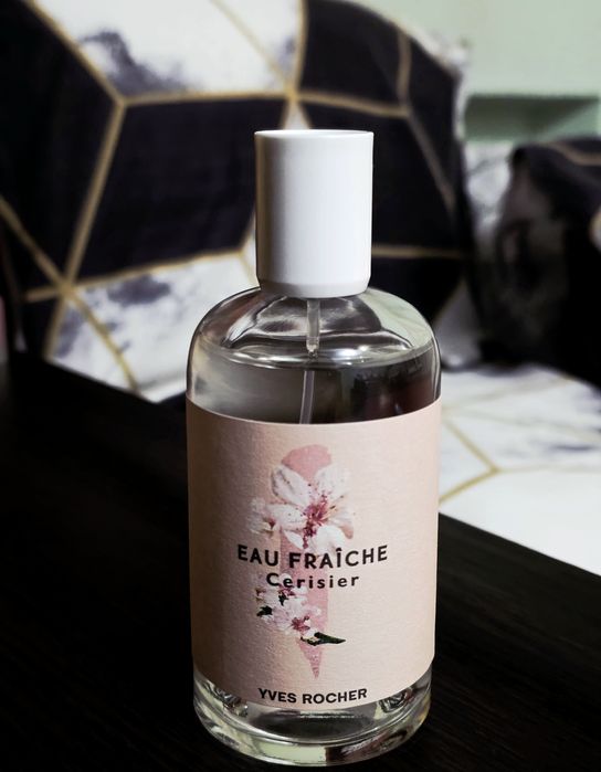 Туалетна вода Yves Rocher Ів Роше Вишневий цвіт 100 мл