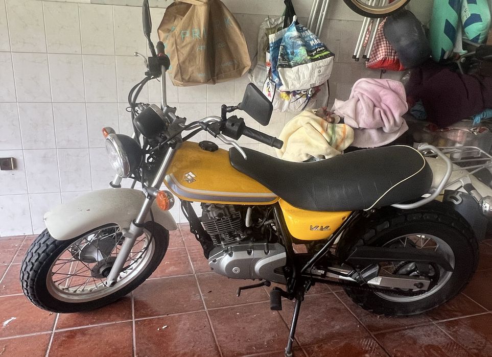 Suzuki VanVan 125