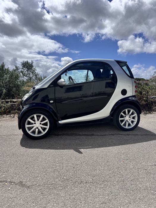 SMART FORTWO 0.8 cdi 2004 otimo estado  grral foto 3