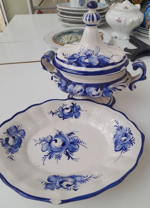 Hand-painted small terrine424730499031377922