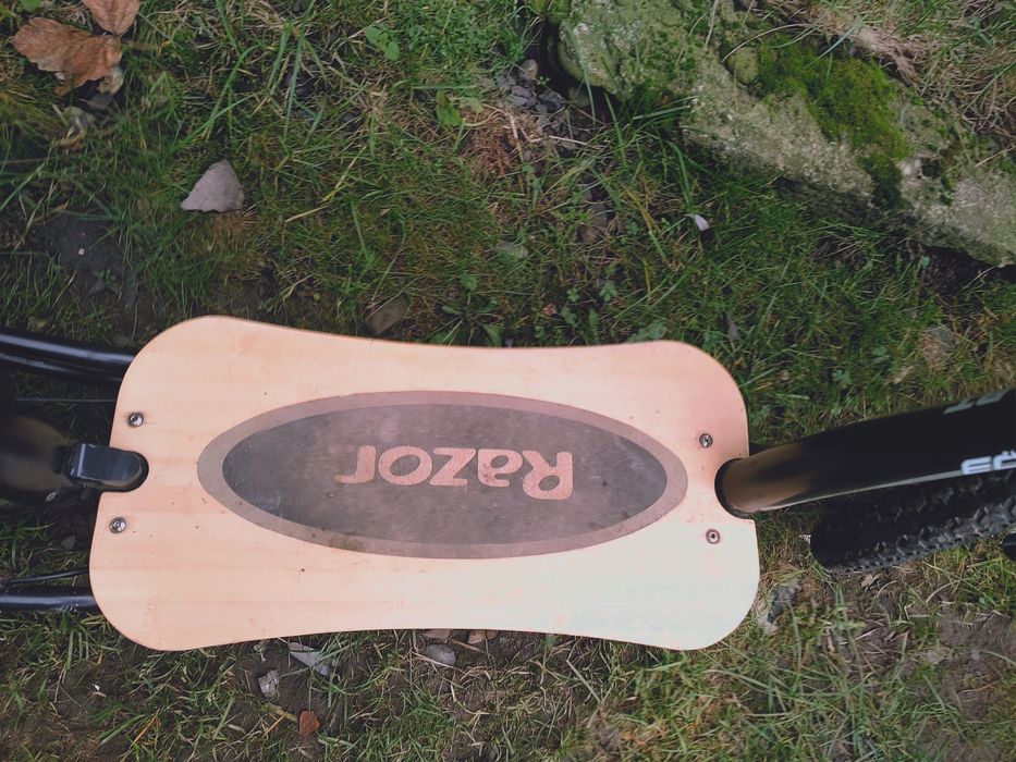 Електро самокат Razor eco smart