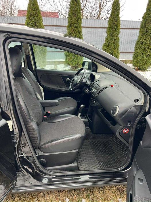 продам автомобіль Ніссан Ноут